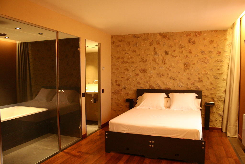 Hotel Mas Oliveres Pla De Palau Llers Pokoj fotografie